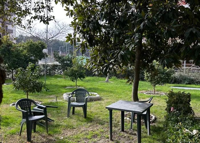 Vacation Garden Hébergement de vacances Golem (Tirana)